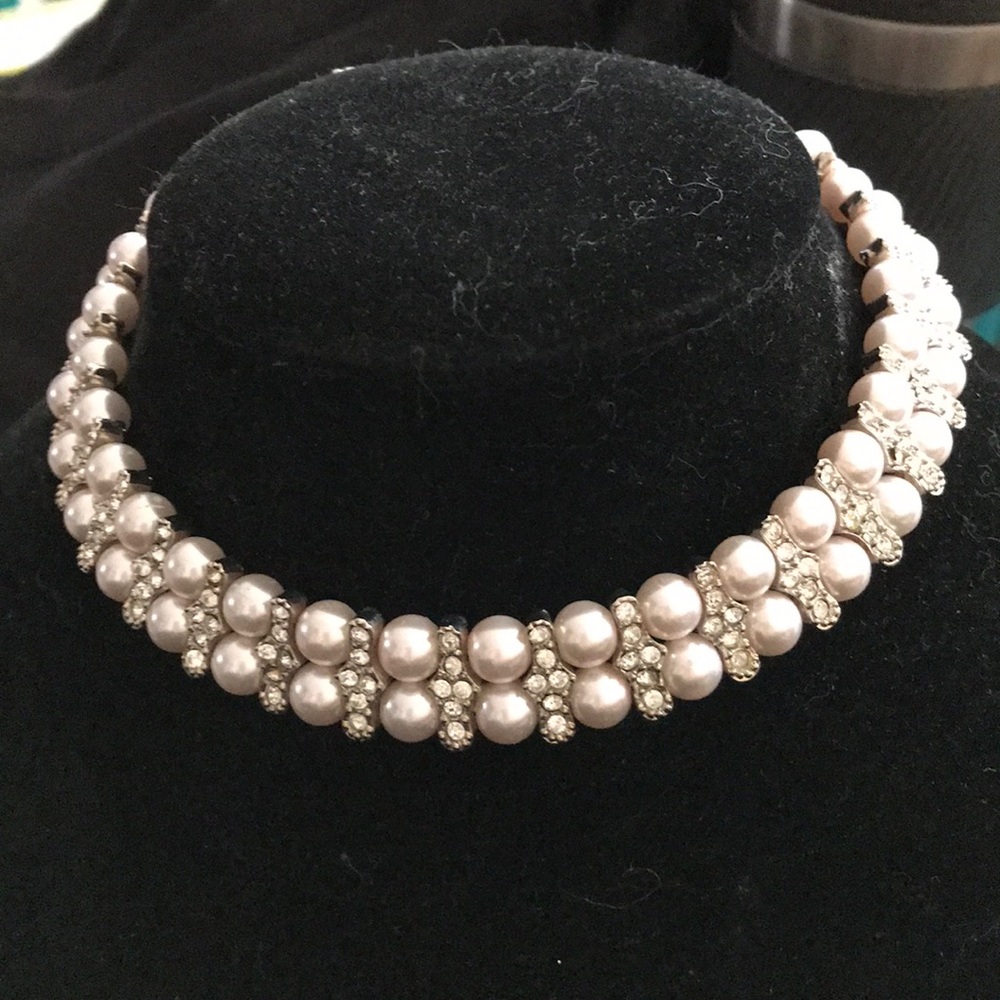 Pearl and rhinestone double row choker-16”